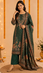 Green Paisely Embellished Kurat Set
