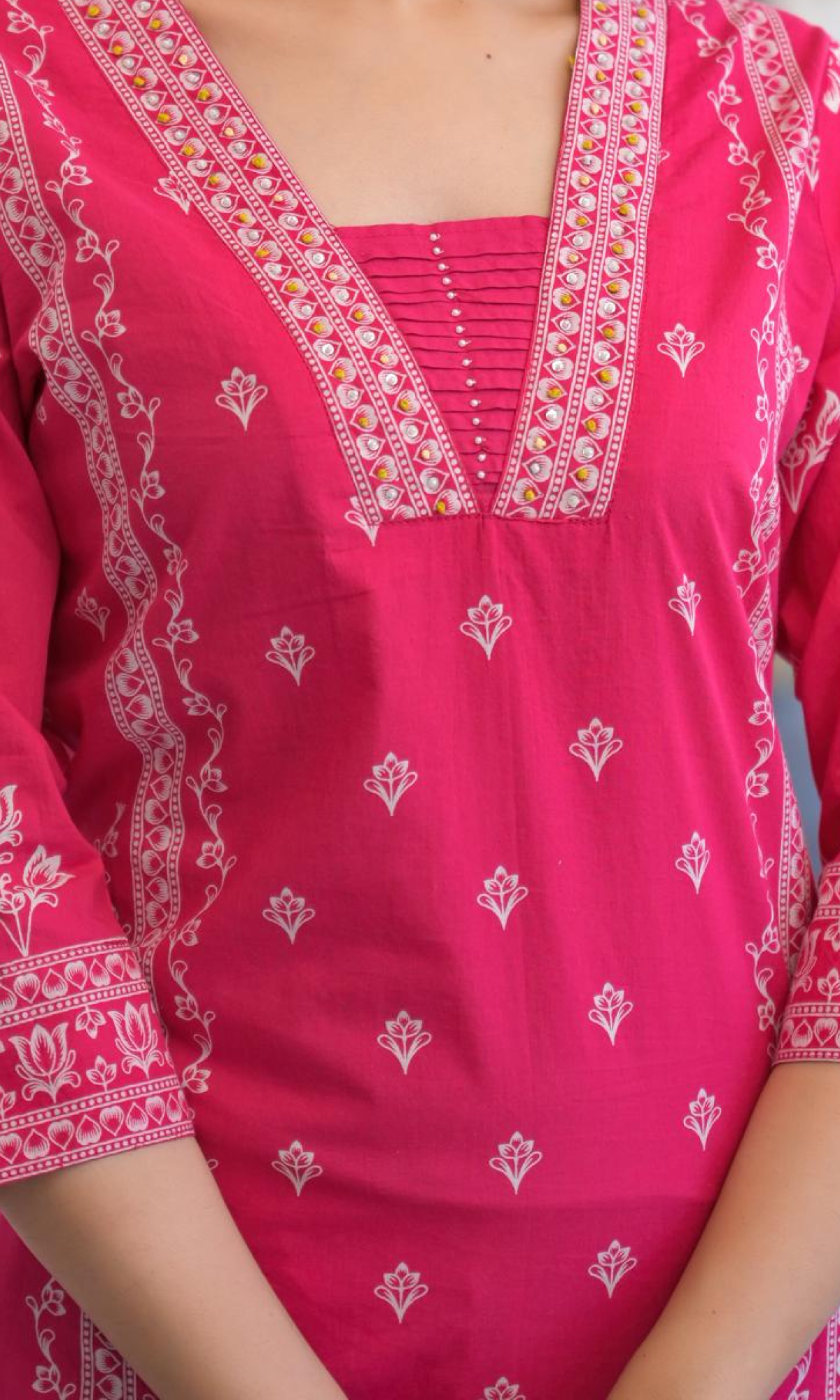 Pink Semi Cotton Floral Printed Salwar Suit