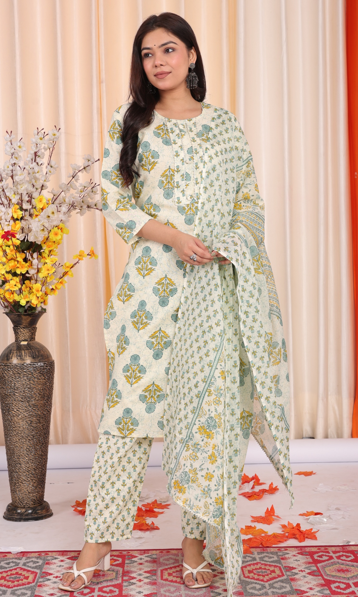 Cream Semi Cotton Floral Printed Salwar Suit
