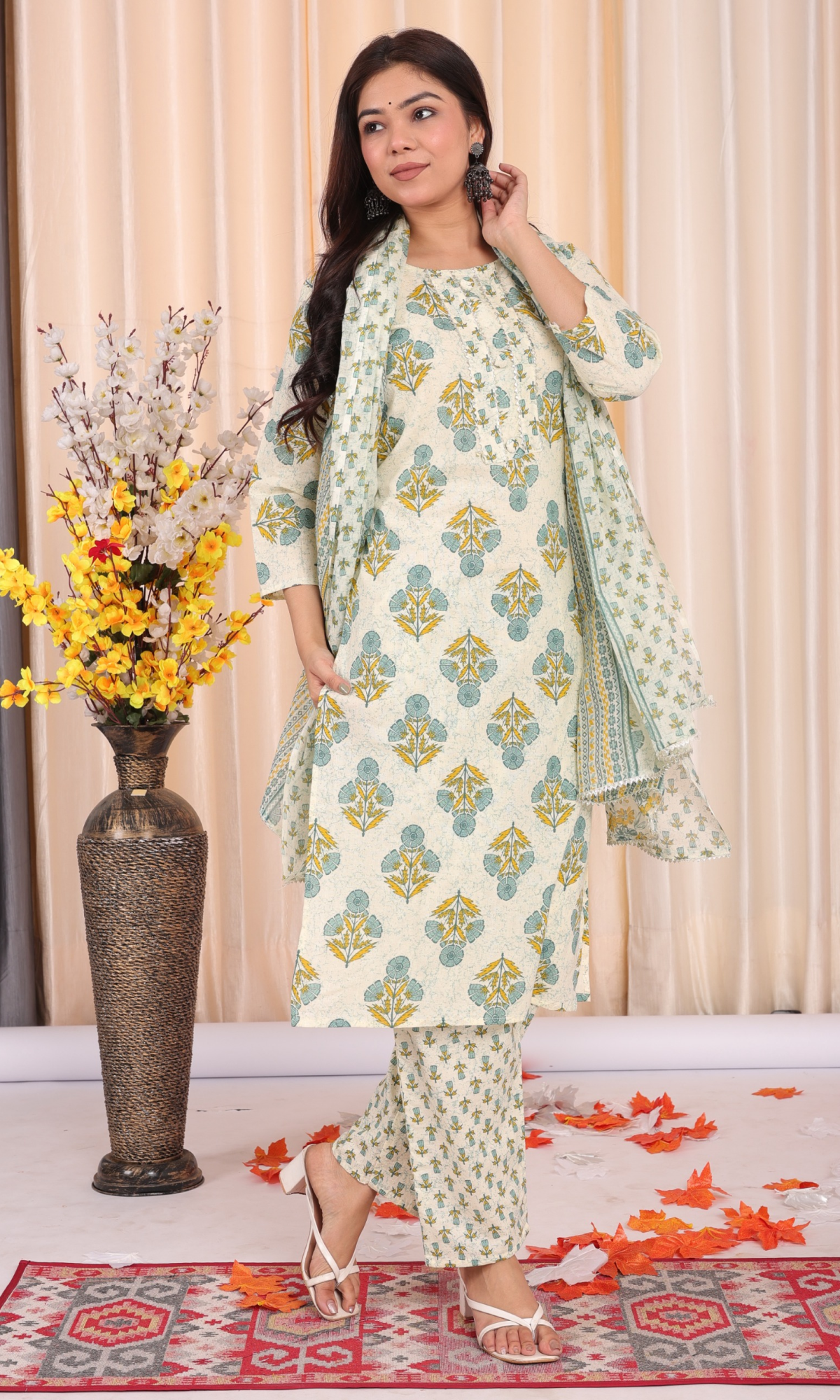 Cream Semi Cotton Floral Printed Salwar Suit