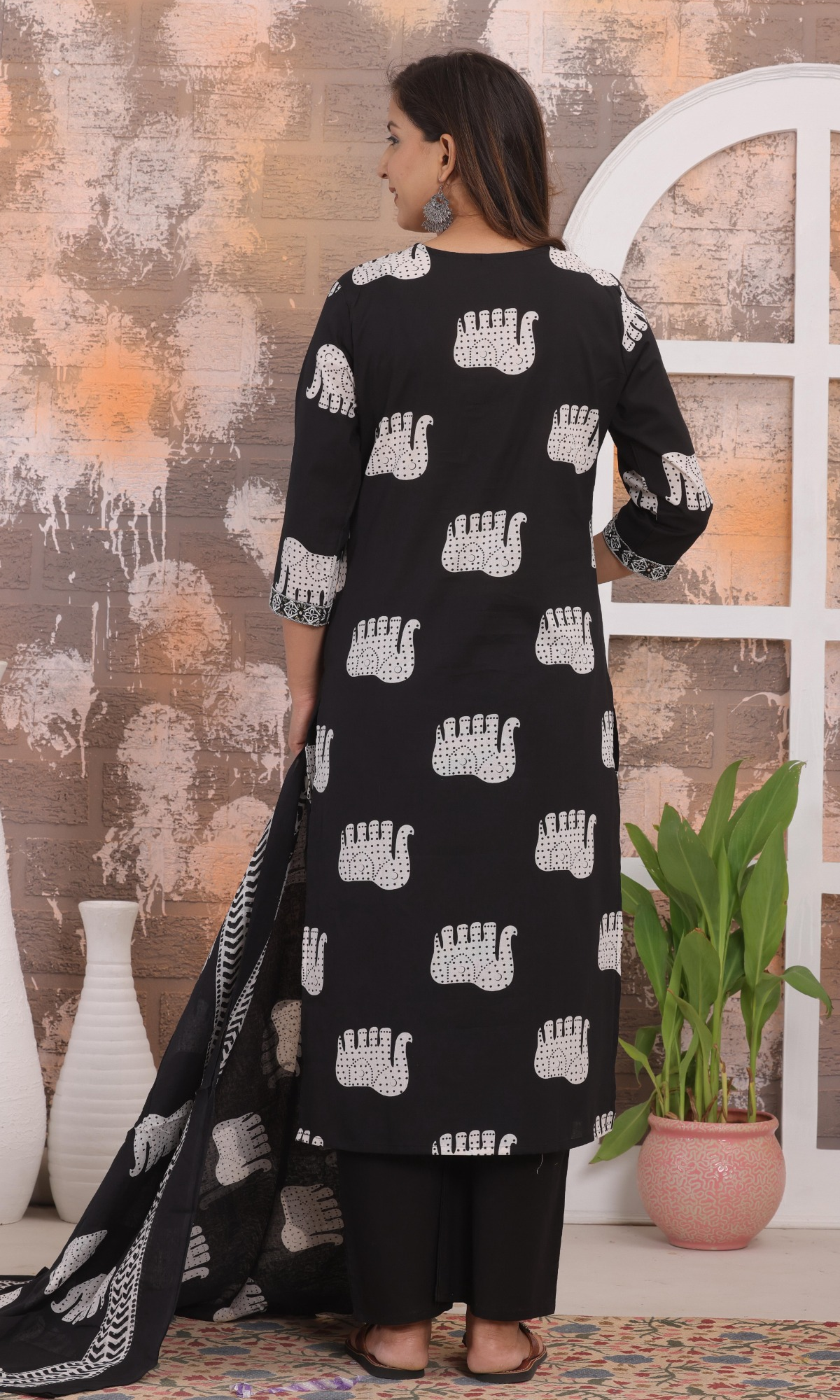 Black Semi Cotton Printed Salwar Suit