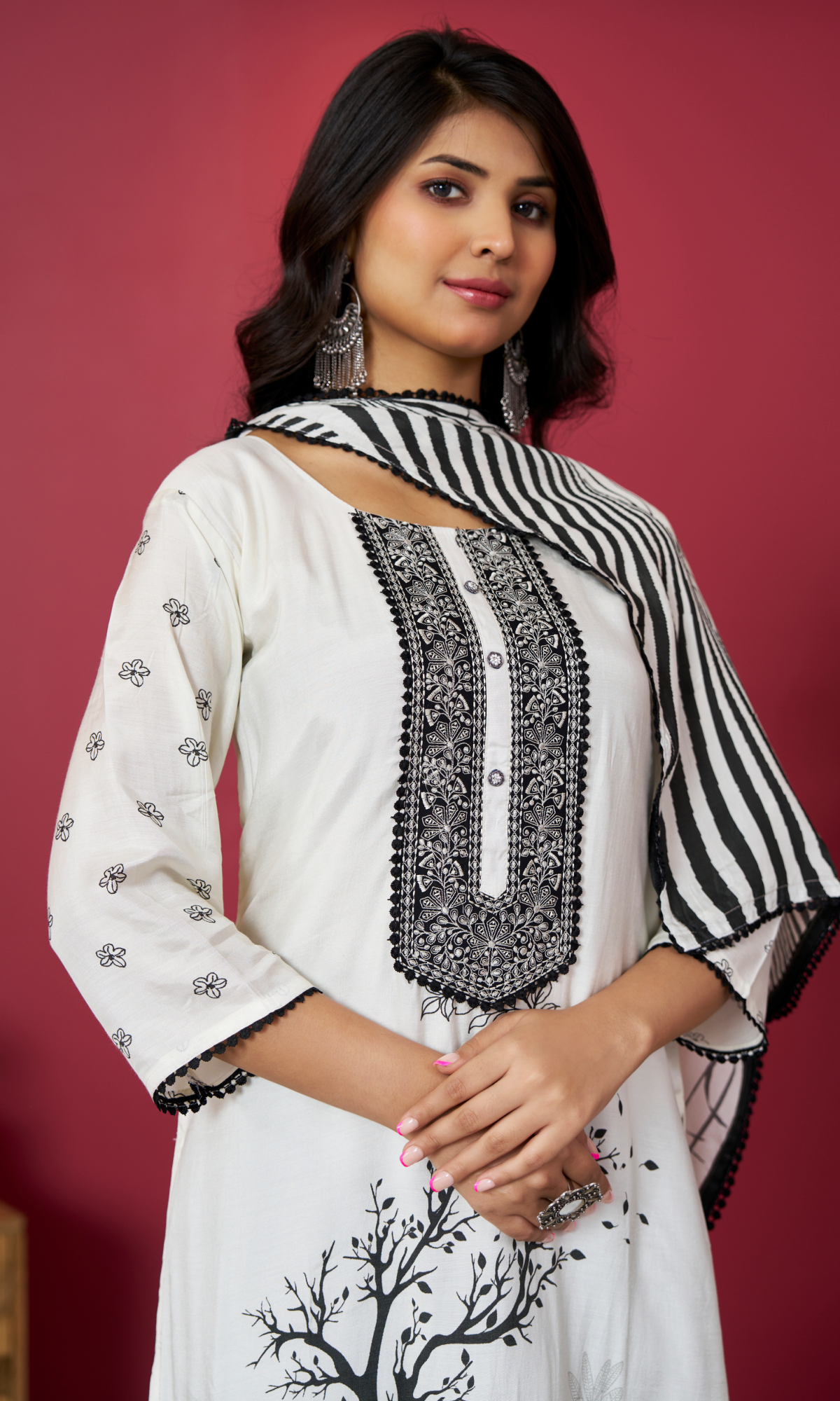 Cream Semi Cotton Embroidered Salwar Suit