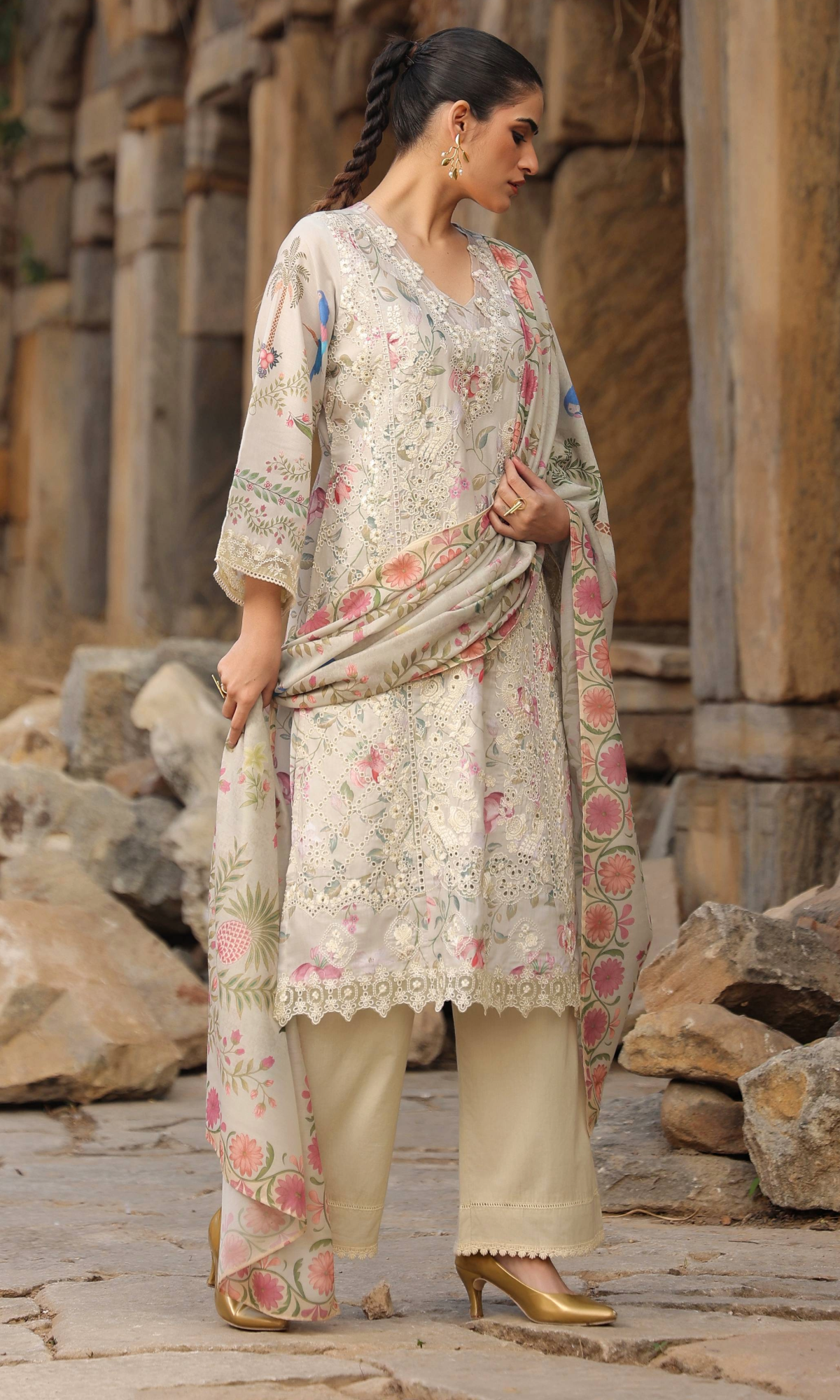 Ivory Rose Garden Embroidered Kurta Set