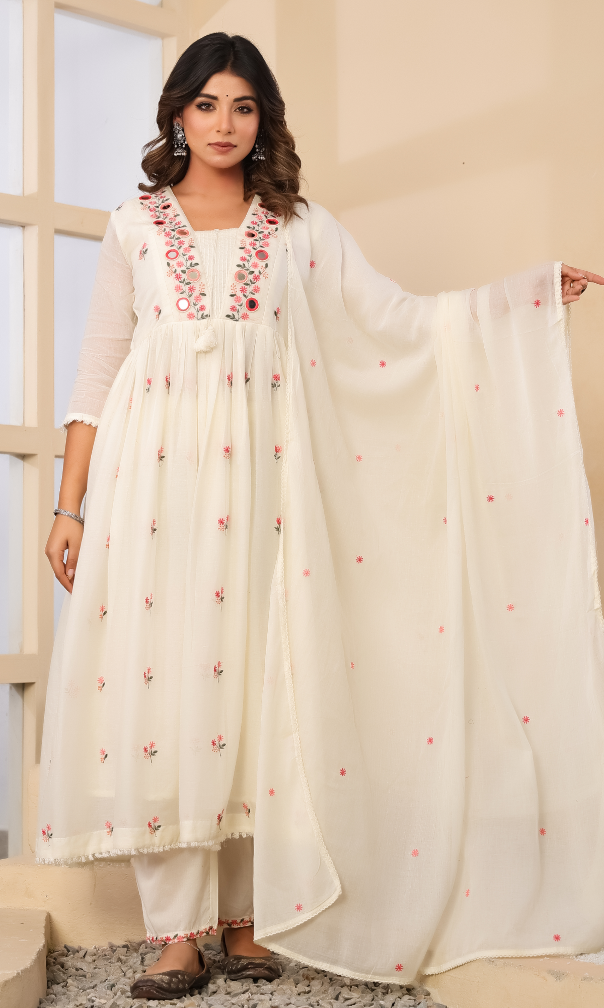 Ivory Grace Floral Kurta Set